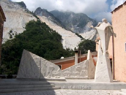 Carrara Marble Group Tour (from Lucca) - Image 3